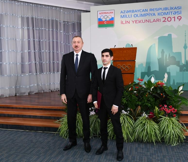 President Ilham Aliyev attends ceremony dedicated to 2019 sporting results (PHOTO)