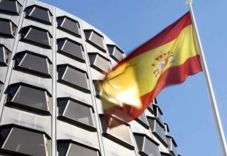 Госадвокатура Испании просит суд приостановить действие ордера на арест Пучдемона