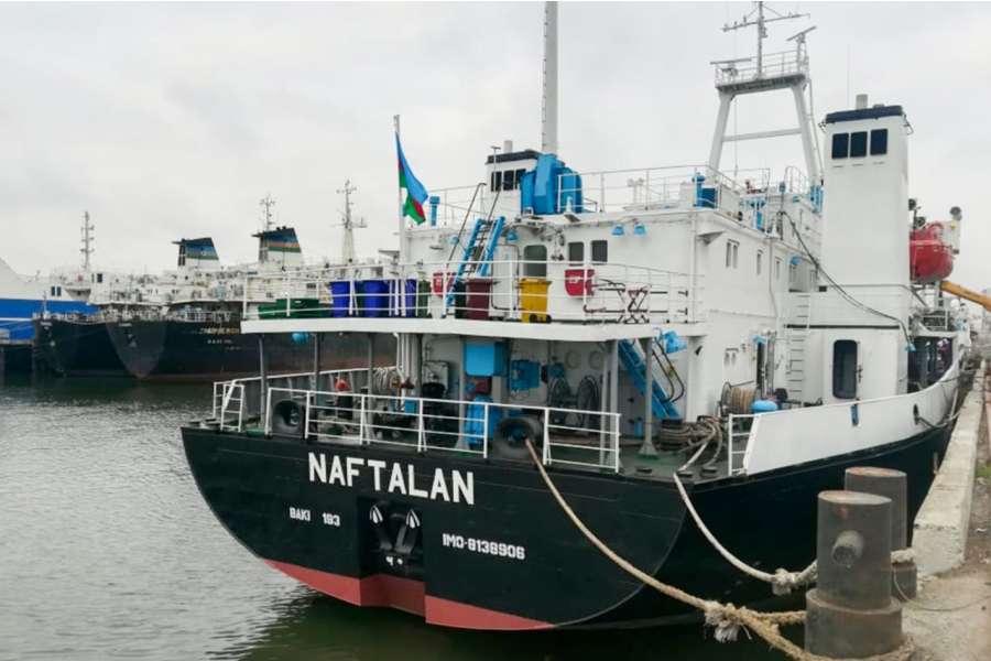 Капитально отремонтирован танкер "Нафталан" (ФОТО)