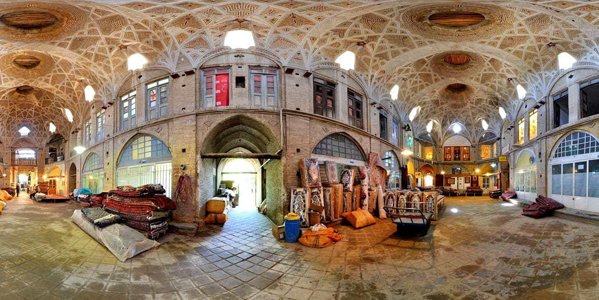 Iran's Arak Bazaar closes due to Soleimani's death