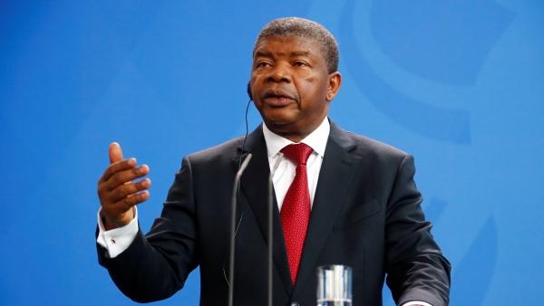 Angola asks for support for fight against corruption: president