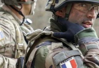 Fransa İraqdakı hərbçilərinin muhafizəsini gücləndirib