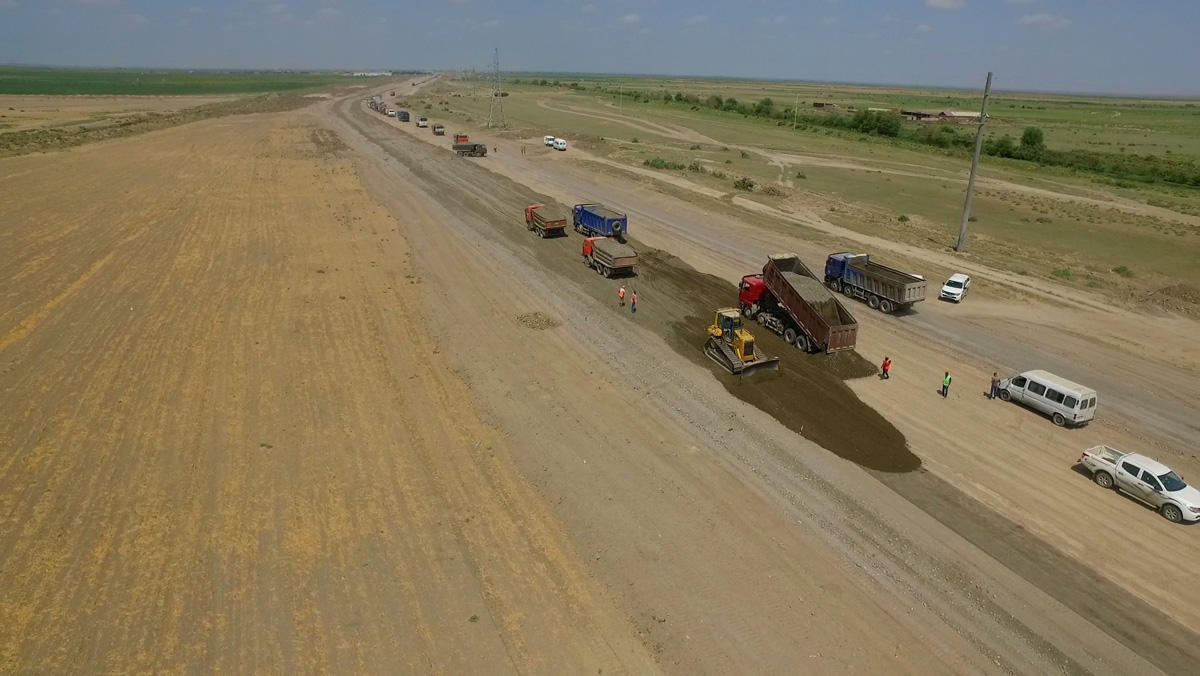 В Азербайджане реконструируется еще одна автомобильная дорога (ФОТО)