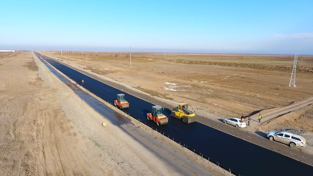 В Азербайджане реконструируется еще одна автомобильная дорога (ФОТО)