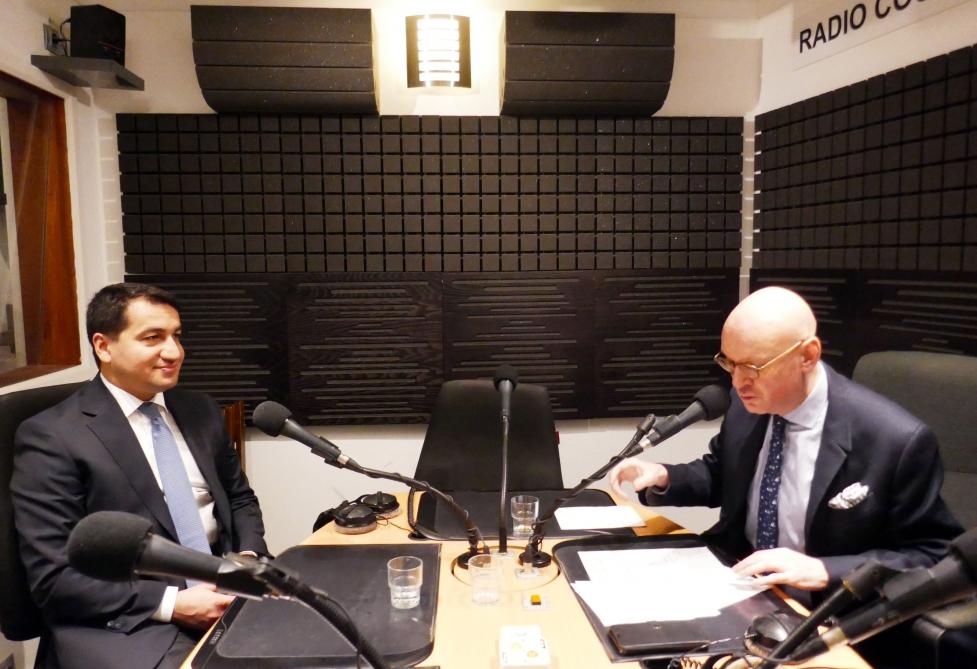 Head of Azerbaijan’s Presidential Administration department gives interview to French Radio