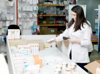 Фонд Гейдара Алиева обеспечил лекарствами детей, больных буллёзным эпидермолизом (ФОТО)