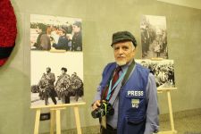 В Бакинском метро открылась фотовыставка "30 лет кровавой истории 20 Января" (ФОТО)