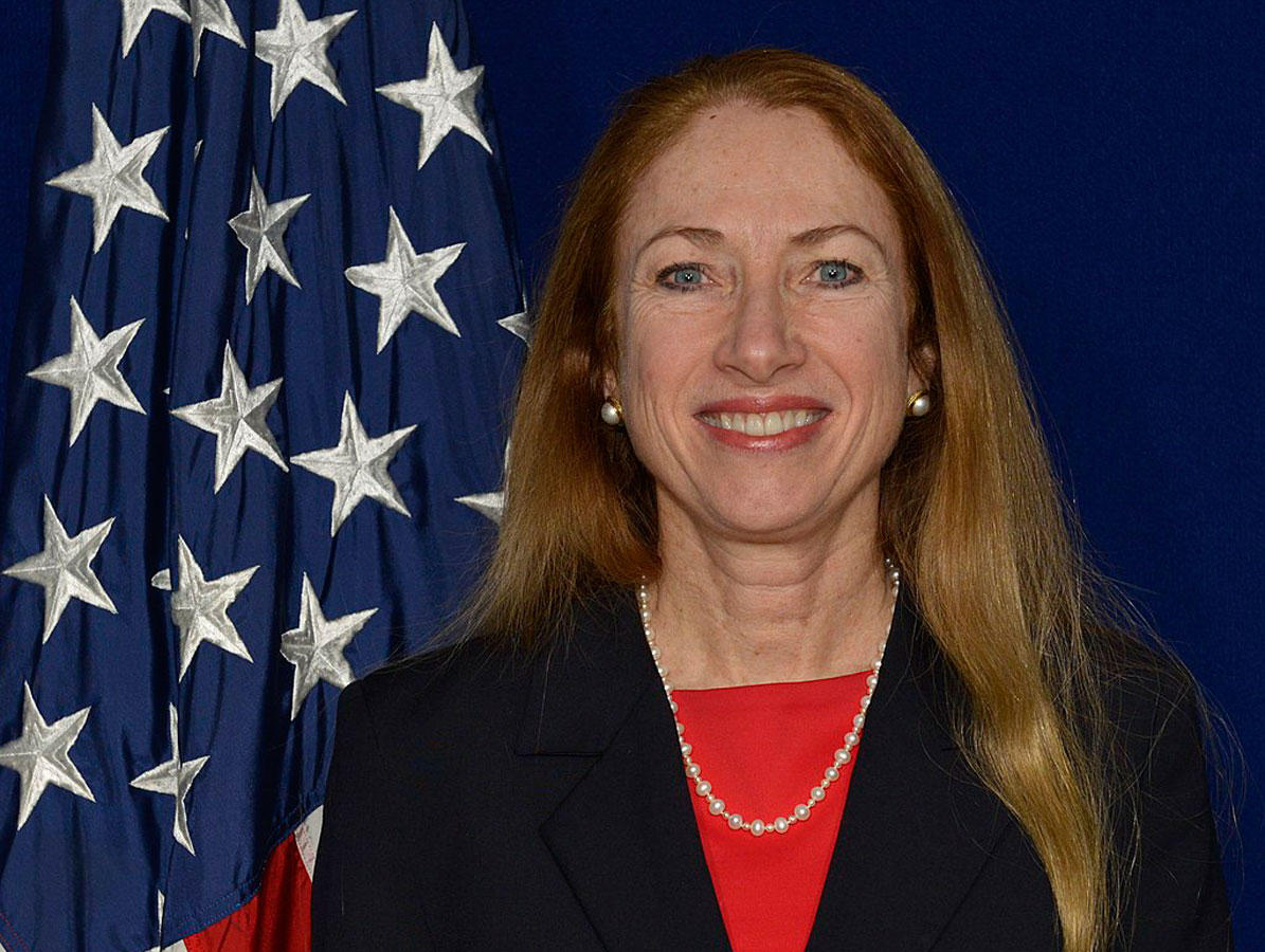 Новый посол США в Грузии Келли Дегнан принесла присягу