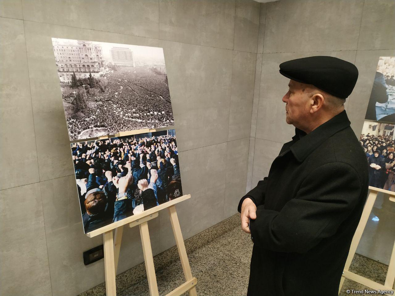 В Бакинском метро открылась фотовыставка "30 лет кровавой истории 20 Января" (ФОТО)