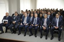 Mənzil İnşaatı Dövlət Agentliyində 20 Yanvar şəhidlərinin xatirəsi anıldı (FOTO)