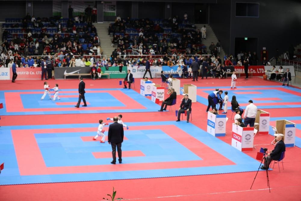 6-9 yaşlı karateçilərin kumite yarışlarının qalibləri müəyyənləşib