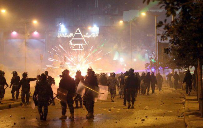 В центре Бейрута в столкновениях с полицией пострадали не менее 27 человек