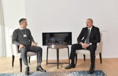 Состоялась встреча Президента Ильхама Алиева с генеральным исполнительным директором компании Signify (ФОТО)