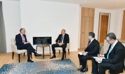 Президент Ильхам Алиев встретился в Давосе с главным исполнительным директором компании "Carlsberg Group” (ФОТО)