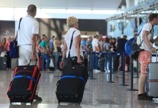 Число приехавших в Азербайджан иностранцев выросло на 11% - Госслужба миграции