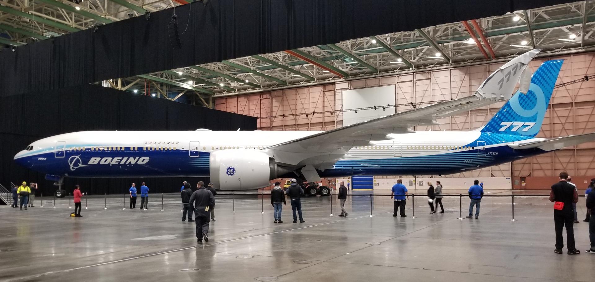 Первое испытание нового Boeing-777X перенесли на 24 января