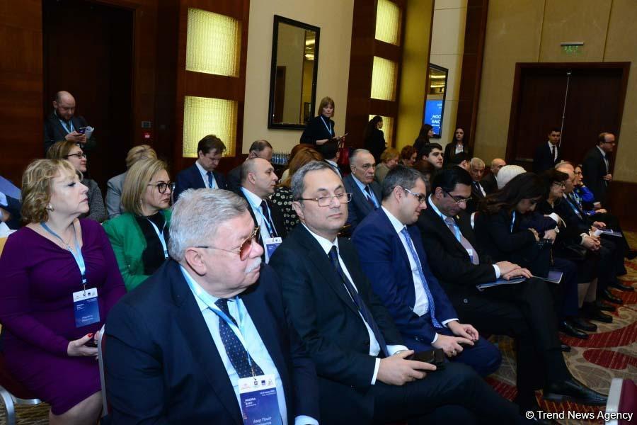 В столице Азербайджана, в рамках конференции "Баку-Москва - диалог культур", состоялось открытие круглого стола (ФОТО)