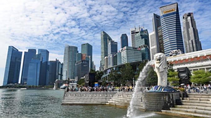Сингапур ввел карантин для лиц с подозрением на коронавирус