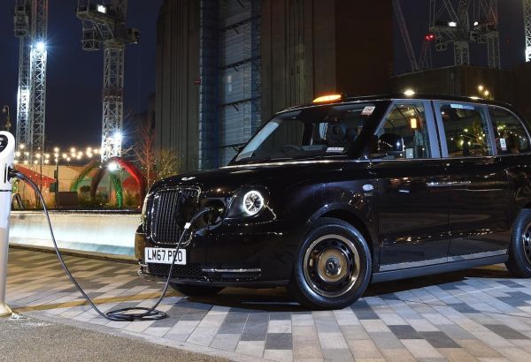 Ministry spreads new info on delivery of electric taxis to Baku