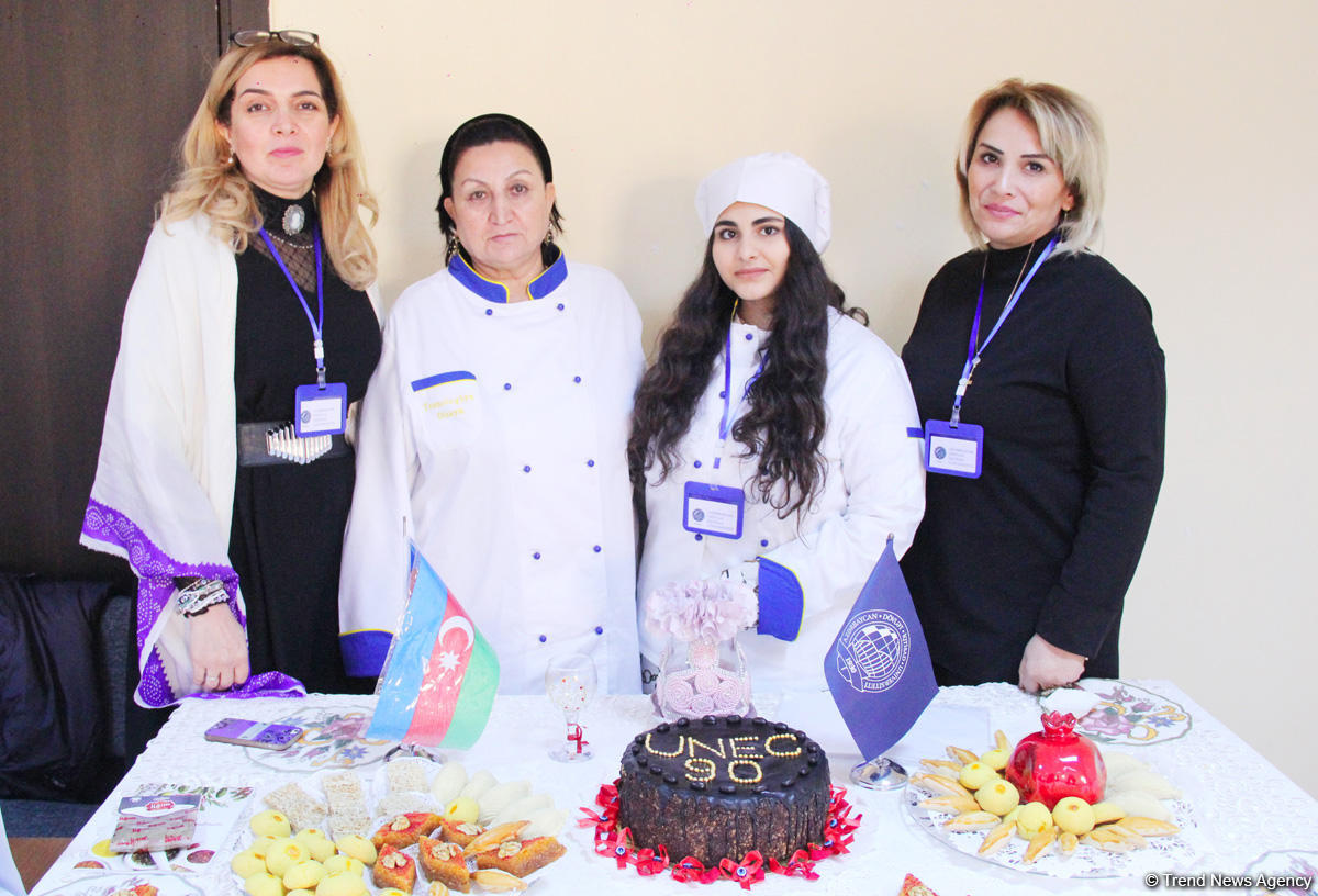 Bakıda gənc kulinarların üçüncü şirniyyat festivalı keçirilib (FOTO)
