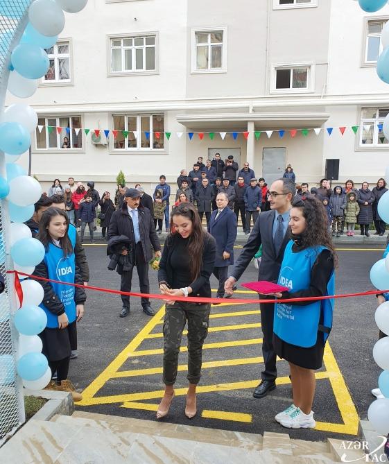 Вице-президент Фонда Гейдара Алиева Лейла Алиева приняла участие в открытии очередного двора, благоустроенного в рамках проекта "Наш двор" (ФОТО)