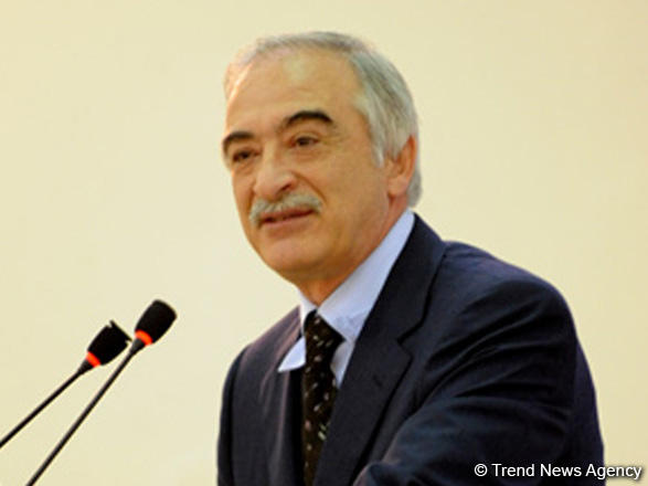 Полад Бюльбюль оглы: Азербайджан пока не собирается вступать в ЕАЭС