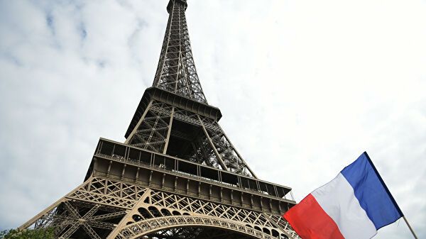 Франция на долгие годы потеряла статус посредника в налаживании отношений между Азербайджаном и Арменией
