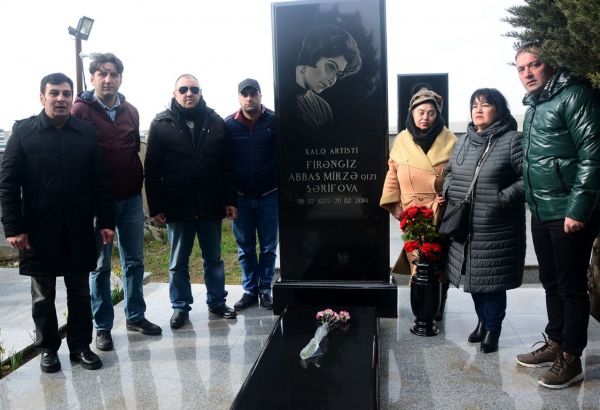 Аккорды долгой жизни – коллеги почтили память Фирангиз Шарифовой (ФОТО)