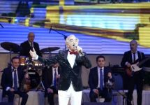 Heydər Əliyev Sarayında Xalq artisti Polad Bülbüloğlunun yubiley konserti təşkil olunub (FOTO)