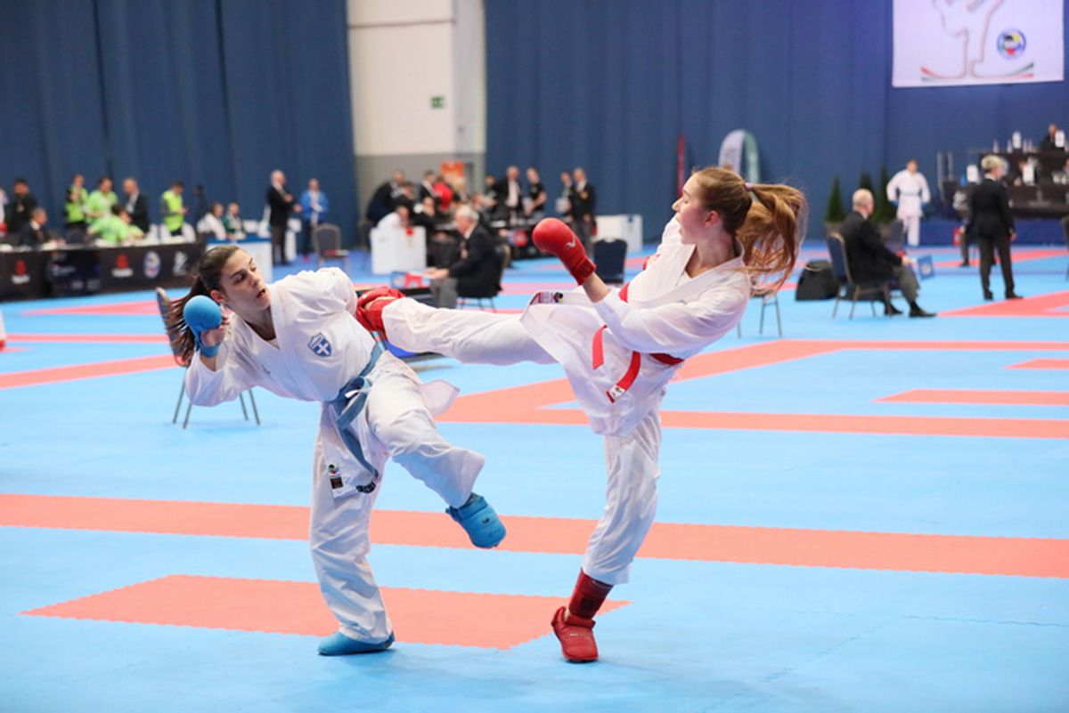 Yeniyetməmiz karate üzrə Avropa çempionu oldu (FOTO)