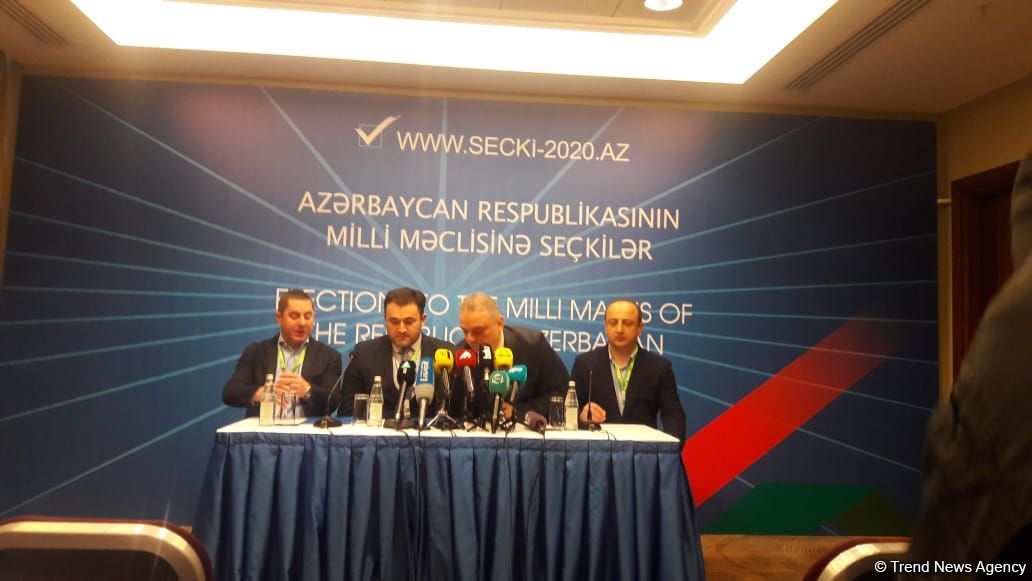 Gürcüstanlı müşahidəçilər: Azərbaycan parlament seçkilərini layiqincə keçirdi (FOTO)
