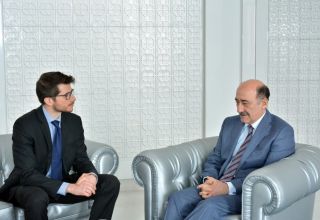 Əbülfəs Qarayev İsrail və Tacikistan səfirləri ilə görüşüb (FOTO)