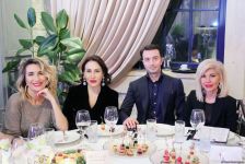 Тунзаля Агаева провела шоколадный конфетный вечер "Любимые" со звездами (ФОТО)