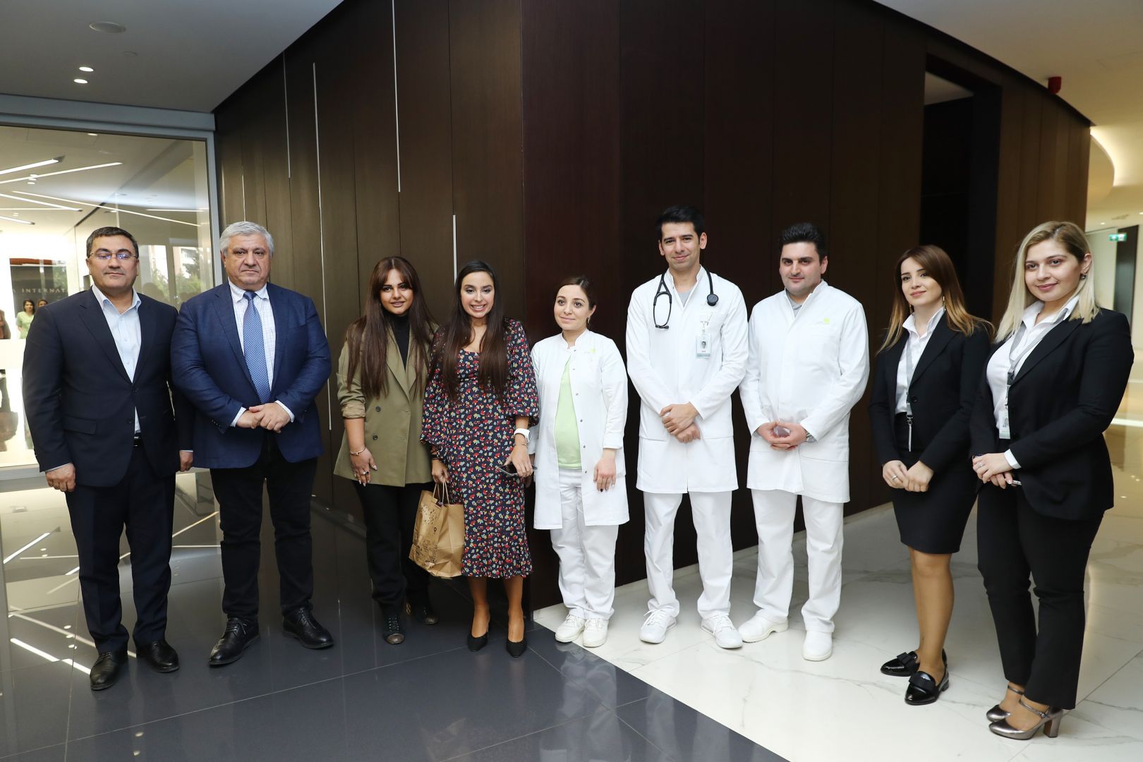 Вице-президент Фонда Гейдара Алиева Лейла Алиева встретилась с детьми, страдающими от ихтиоза, болезни бабочки и иммунодефицита (ФОТО)