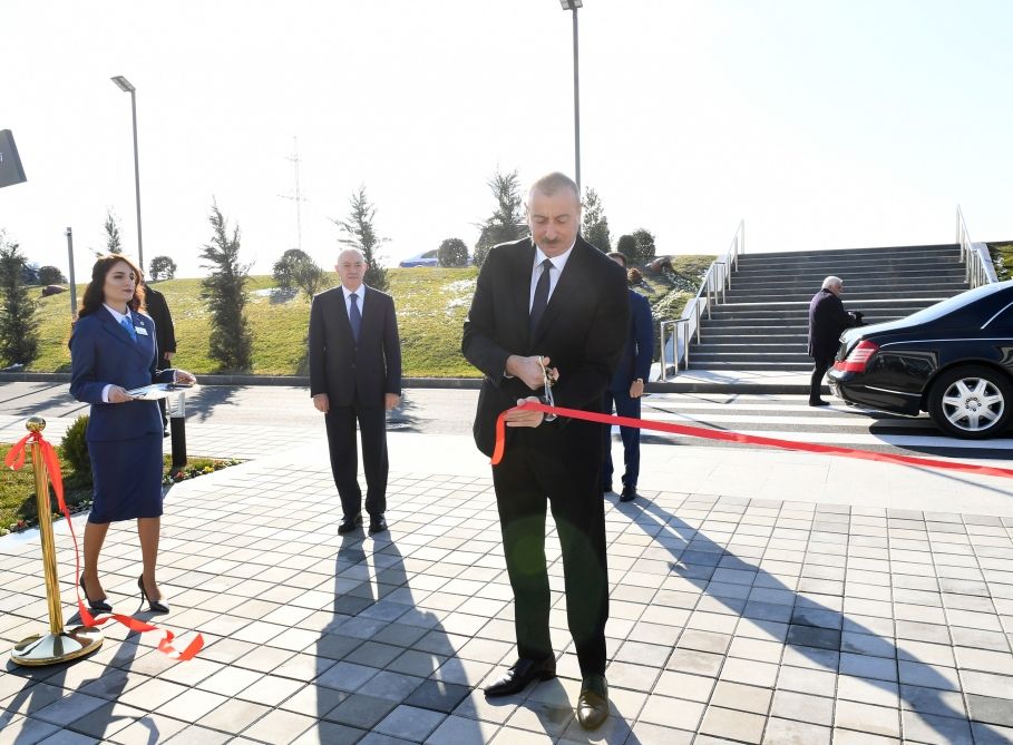 President Ilham Aliyev inaugurates “ASAN xidmet” center in Kurdamir (PHOTO)
