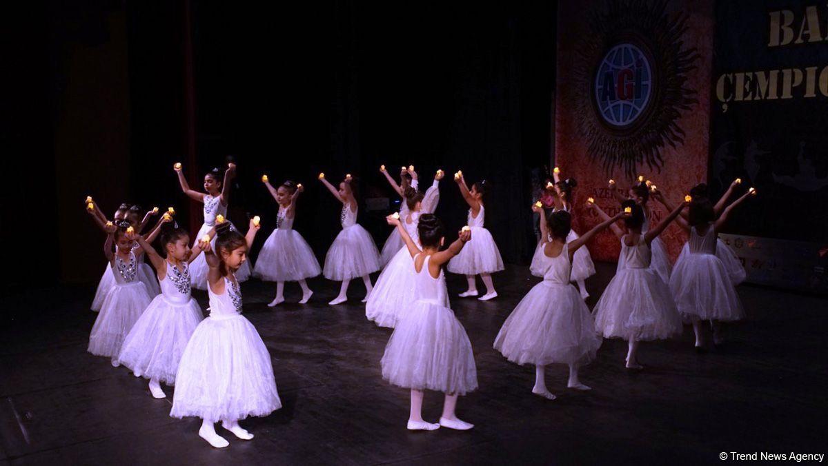 В Баку определились победители по социальным и академическим видам танца (ФОТО)