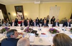 Ilham Aliyev attends Energy Security round table at Munich Security Conference (PHOTO)