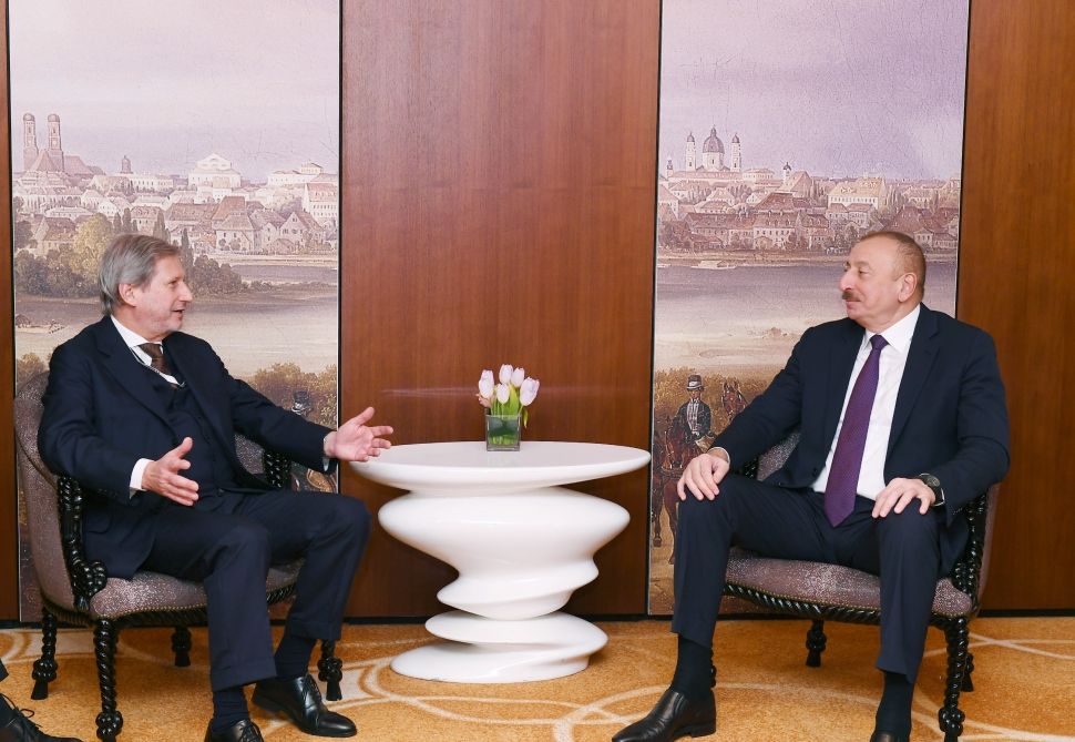 President Ilham Aliyev met with European Union Commissioner in Munich