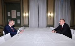 Azerbaijani President Ilham Aliyev had meeting with Armenian Prime Minister Nikol Pashinyan in Munich (PHOTO)