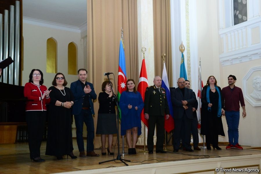 Мир гармонии в Баку – дан старт международному конкурсу (ФОТО)