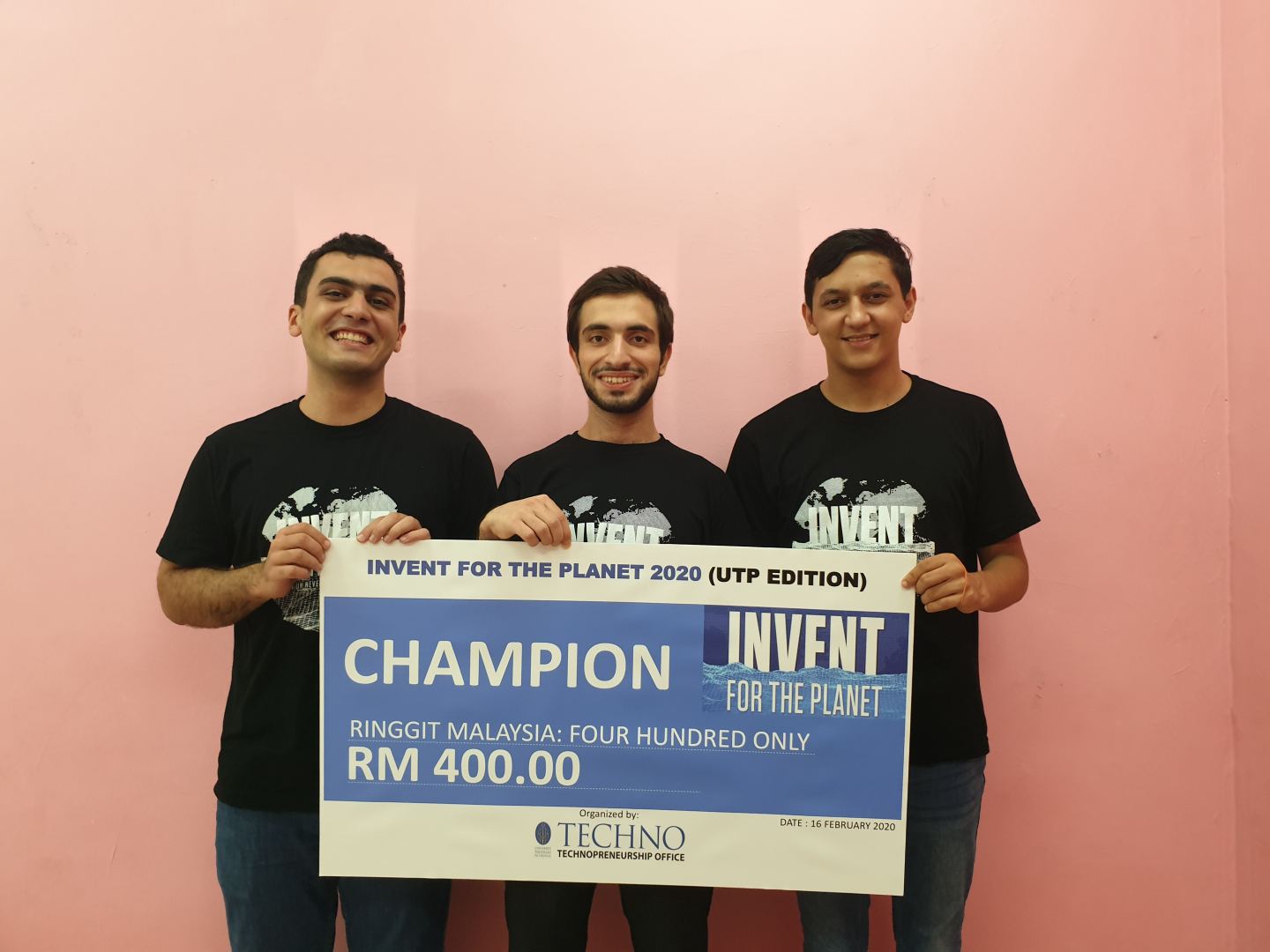 Студенты Бакинской Высшей Школы Нефти стали победителями международного инновационного конкурса в Малайзии (ФОТО)