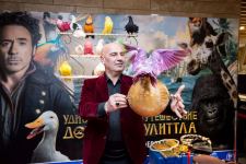 В Баку создали джунгли с цветными птицами (ВИДЕО, ФОТО)