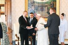 Azerbaijan’s President Ilham Aliyev, First Lady Mehriban Aliyeva meet with Pope Francis in Vatican (PHOTO)