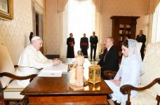 Azerbaijan’s President Ilham Aliyev, First Lady Mehriban Aliyeva meet with Pope Francis in Vatican (PHOTO)