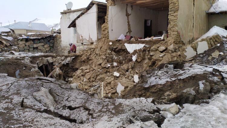 Report calls for building renewal amid quake risk in Turkey