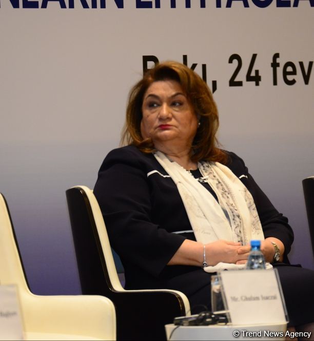 В Баку проведена международная конференция в связи с женщинами-вынужденными переселенцами