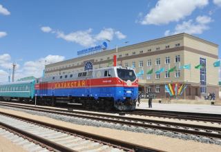 Kazakhstan implementing project to considerably increase railway capacity