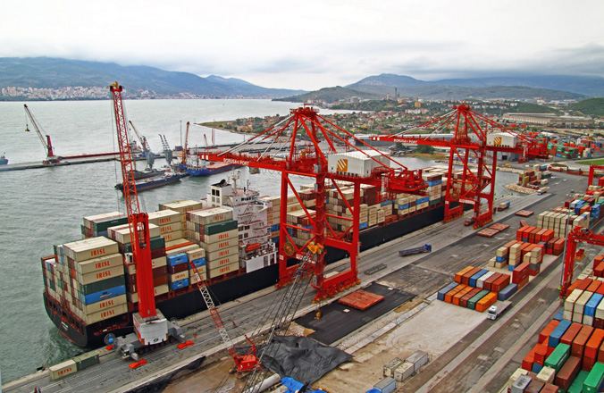 Крупный порт на севере Турции с начала года принял более 500 судов
