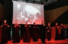 Протест против армянских фашистов в поэзии, музыке и театре (ФОТО/ВИДЕО)