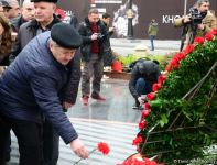 Общественность Азербайджана чтит память жертв Ходжалинского геноцида (ФОТО)